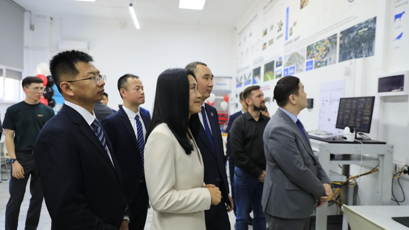 Dahua Technology открыла учебный центр в Алматинском политехническом колледже для поддержки подготовки цифровых кадров. Изображение 2